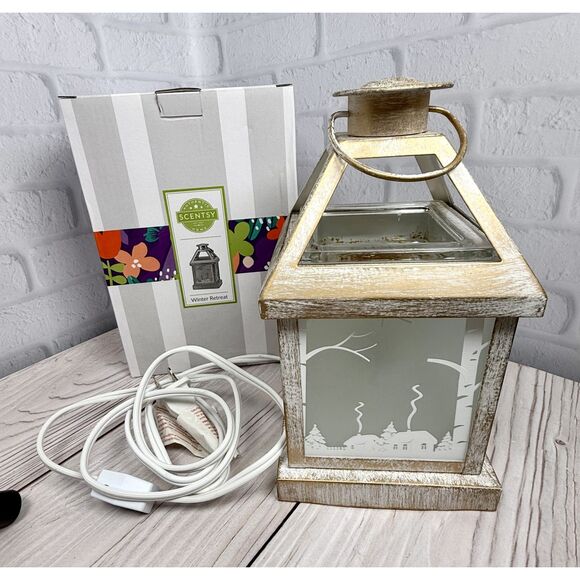 Scentsy Other - Used / Works - With Box - Scentsy Winter Retreat Wax Melt Warmer